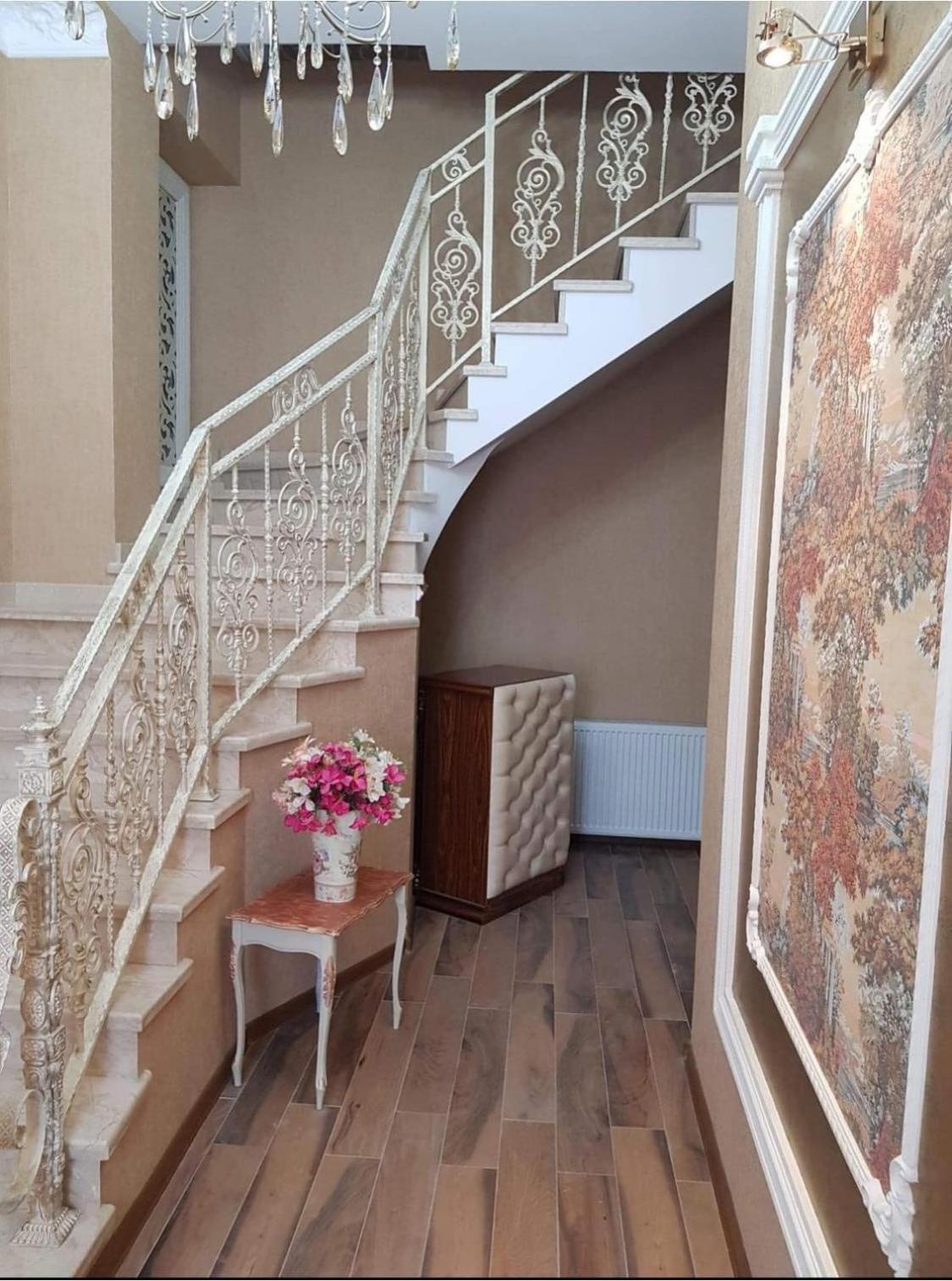 Borjomi Classic Hotel Ngoại thất bức ảnh
