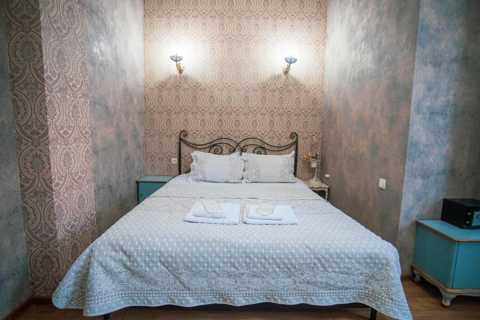 Borjomi Classic Hotel Ngoại thất bức ảnh