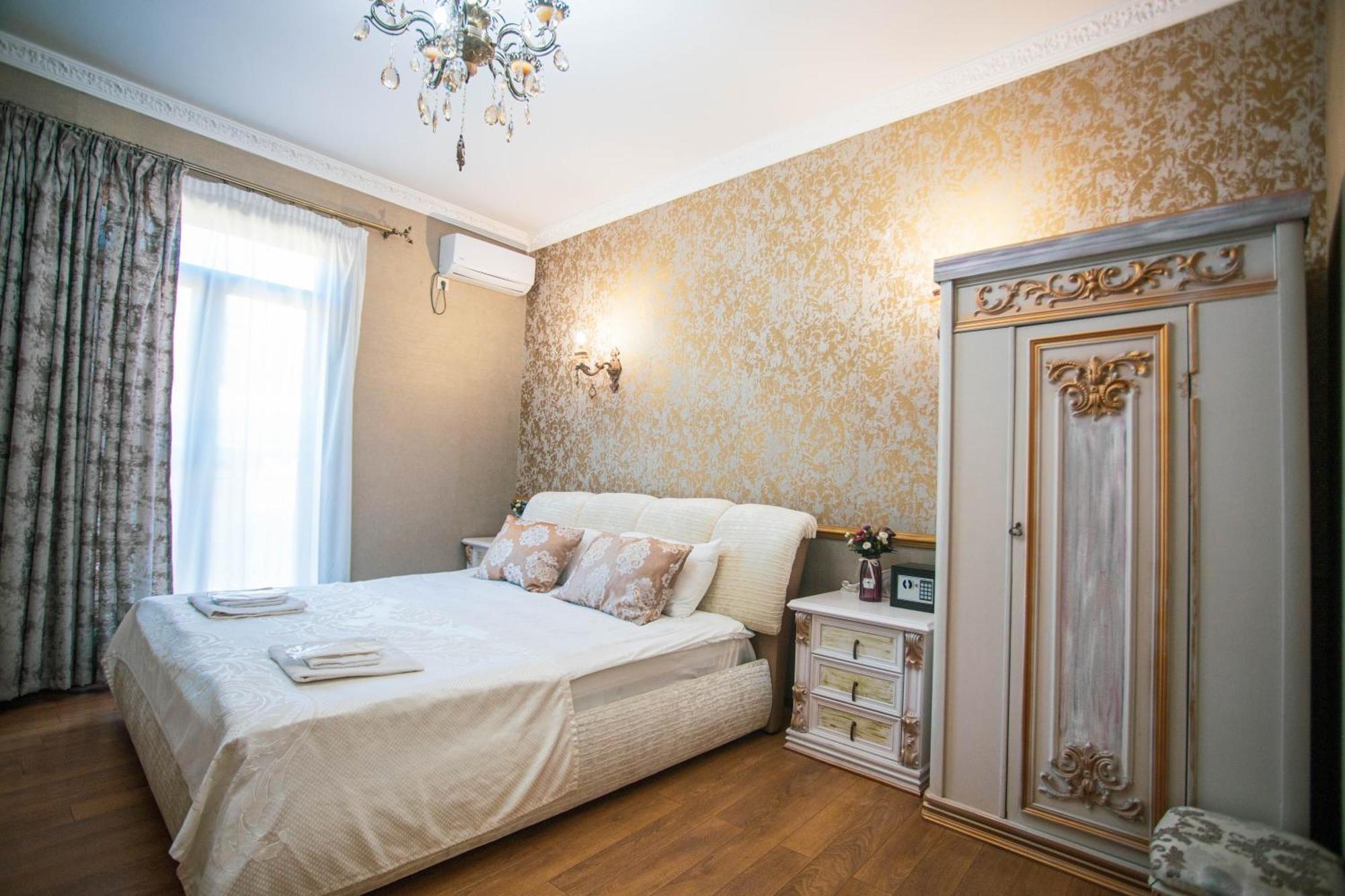 Borjomi Classic Hotel Ngoại thất bức ảnh